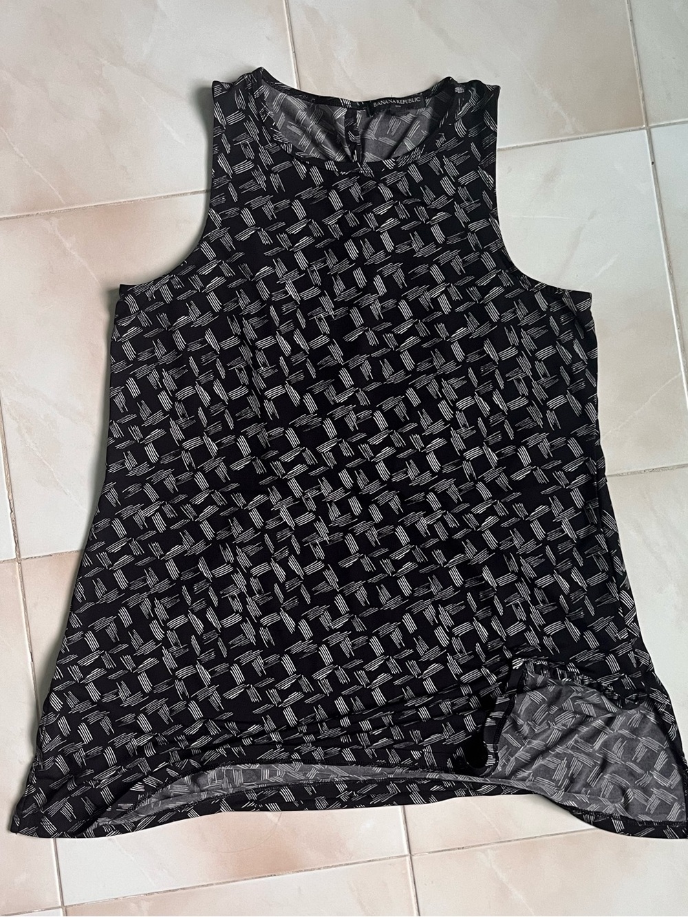 Banana Republic black and white mini dress Size Medium